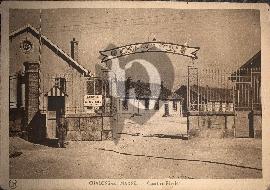 Recto carte postale ancienne vu sur un bureau de garnison Quartier Février à Chalons sur Marne du 106e Régiment infanterie